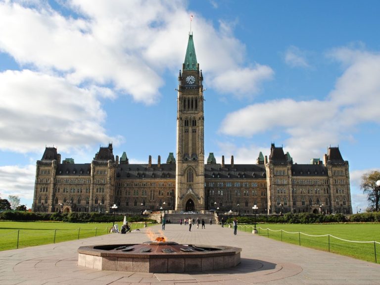 Parliament Hill Hours, Tickets, Address