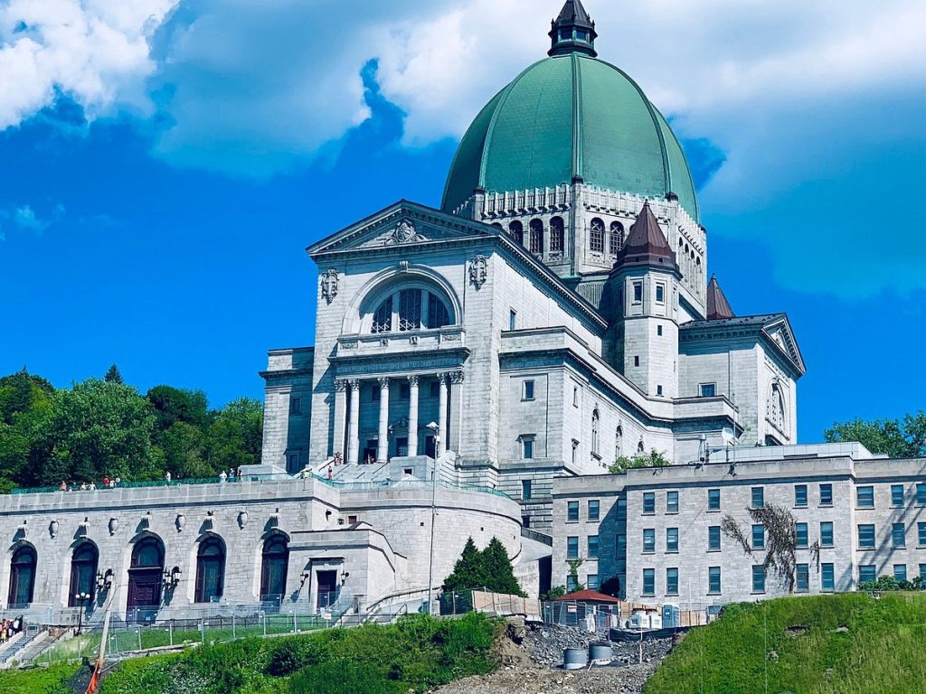 Saint Joseph's Oratory of Mount Royal Hours, Tickets, Address